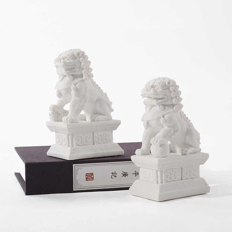 Nimara Ritual 2Pcs Lion Statue Courage Strength Resin Home Office Decoration