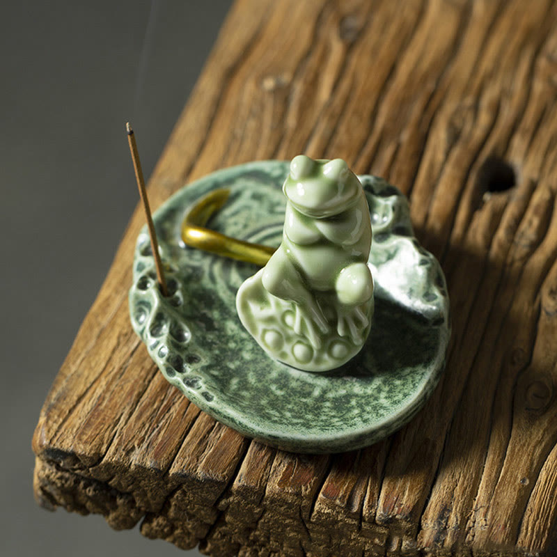 Nimara Ritual Leaf Meditation Frog Pattern Healing Ceramic Incense Burner Decoration