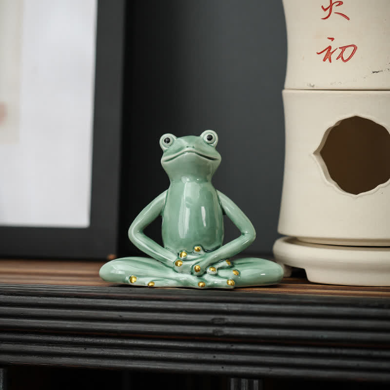 Nimara Ritual Meditating Ceramic Zen Frog Statue Decoration