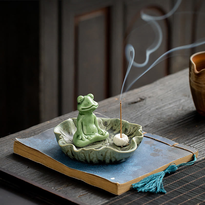 Nimara Ritual Leaf Meditation Frog Pattern Healing Ceramic Incense Burner Decoration