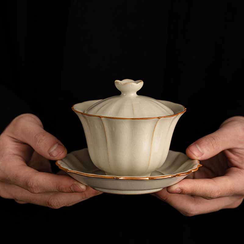 Nimara Ritual Beige Plum Blossom Shape Peach Branch Ceramic Gaiwan Sancai Teacup Kung Fu Tea Cup With Lid