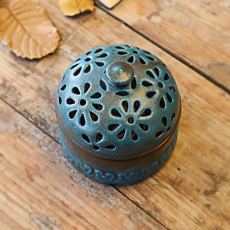 Nimara Ritual Mini Hollow Spiritual Meditation Ceramic Small Incense Burner Decoration