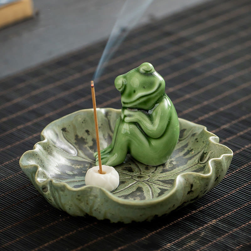 Nimara Ritual Leaf Meditation Frog Pattern Healing Ceramic Incense Burner Decoration
