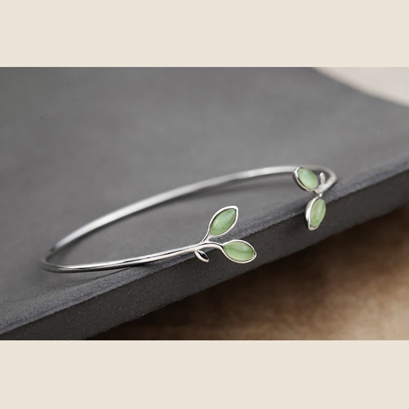 Nimara Ritual Leaf Pattern Cat Eye Support Cuff Bracelet Bangle
