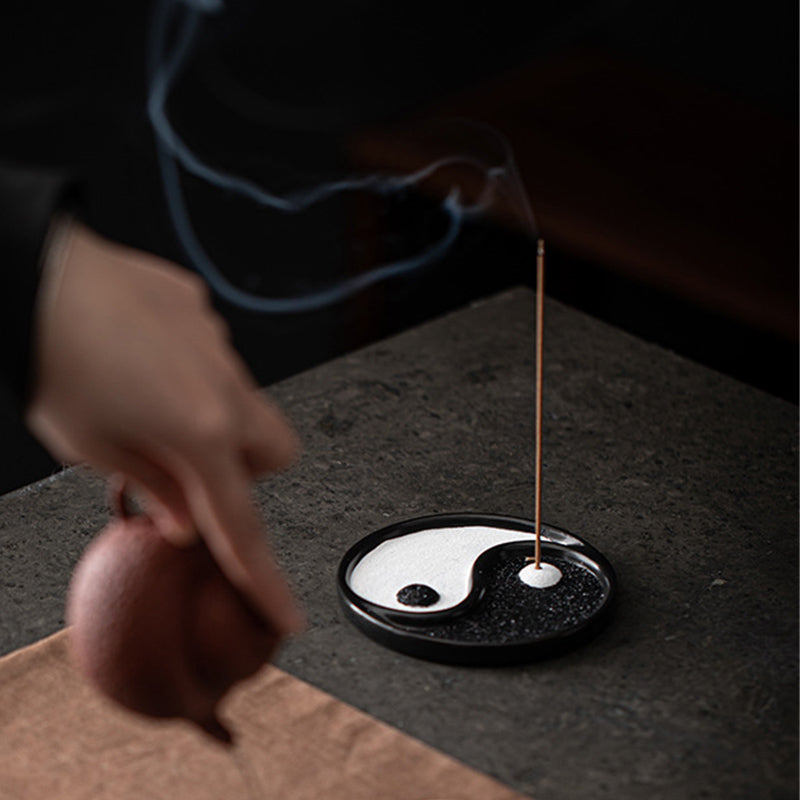 Nimara Ritual Yin Yang Zen Balance Incense Holder