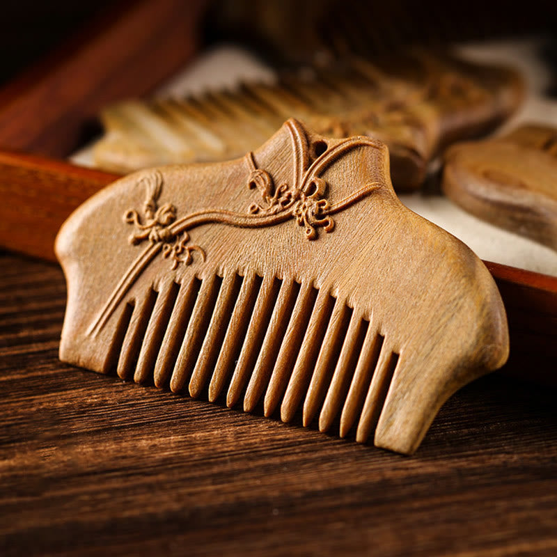 Nimara Ritual Green Sandalwood Flower Pattern Engraved Soothing Comb