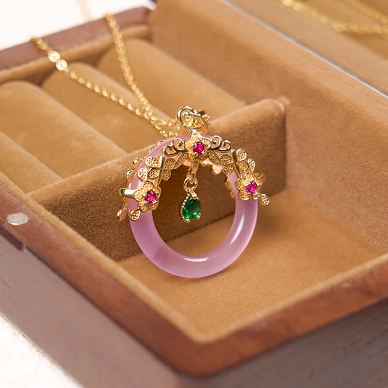 Nimara Ritual Green Chalcedony Peace Buckle Design Strength Necklace Pendant