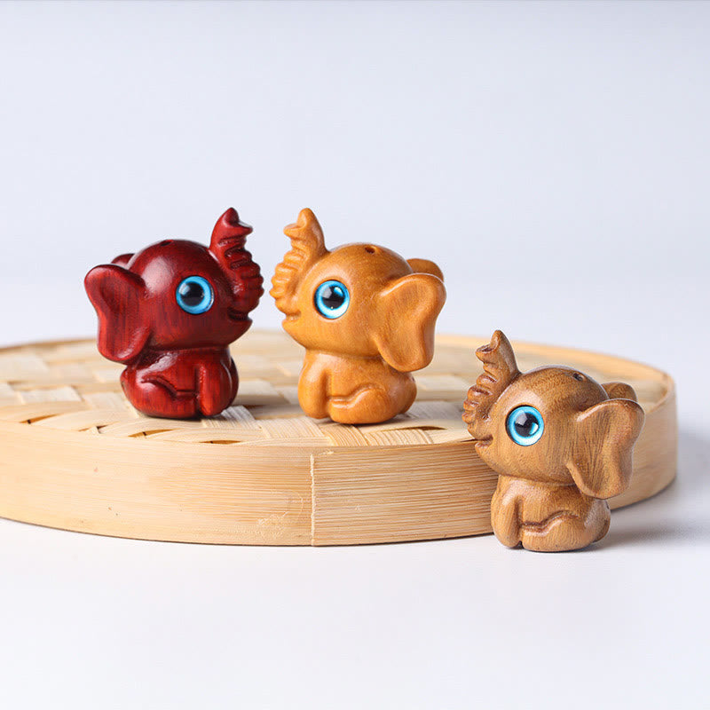 Nimara Ritual Sandalwood Small Leaf Red Sandalwood Green Sandalwood Lucky Mini Elephant Carved Protection Decoration