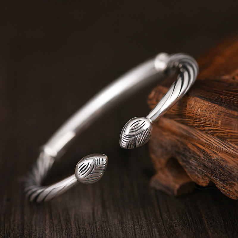 Reaching Spiritual Enlightenment Tibetan Om Mani Padme Hum Lotus Bracelet