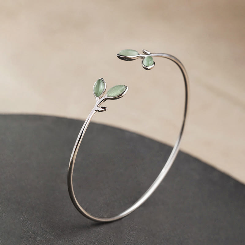 Nimara Ritual Leaf Pattern Cat Eye Support Cuff Bracelet Bangle