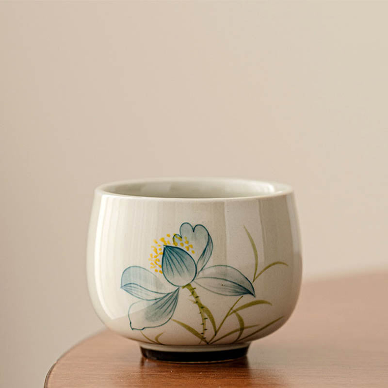Nimara Ritual Hand Painted Lotus Flower Ceramic Teacup Kung Fu Tea Cup