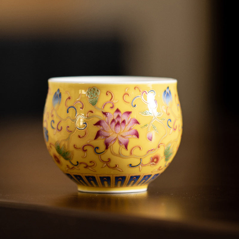 Nimara Ritual Lotus Flower Pod Pattern Ceramic Teacup Kung Fu Tea Cup 80ml
