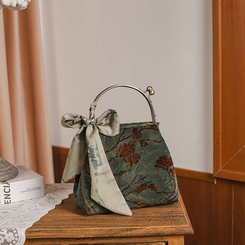 Nimara Ritual Velvet Jacquard Metal Chain Crossbody Bag Handbags
