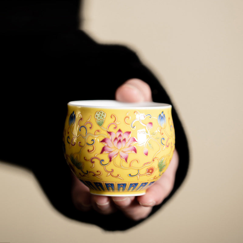Nimara Ritual Lotus Flower Pod Pattern Ceramic Teacup Kung Fu Tea Cup 80ml