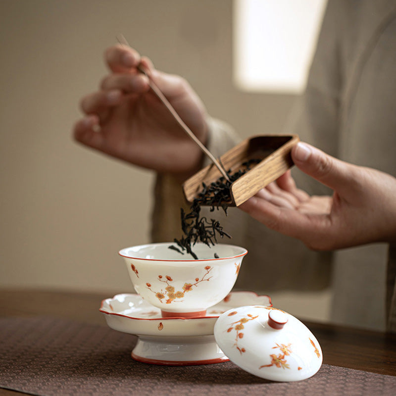 Nimara Ritual White Porcelain Flowers Ceramic Gaiwan Sancai Teacup Kung Fu Tea Cup And Saucer With Lid