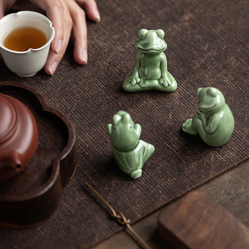 Nimara Ritual Mini Small Meditation Lotus Resting Frog Ceramic Wealth Luck Home Tea Pet Figurine Decoration