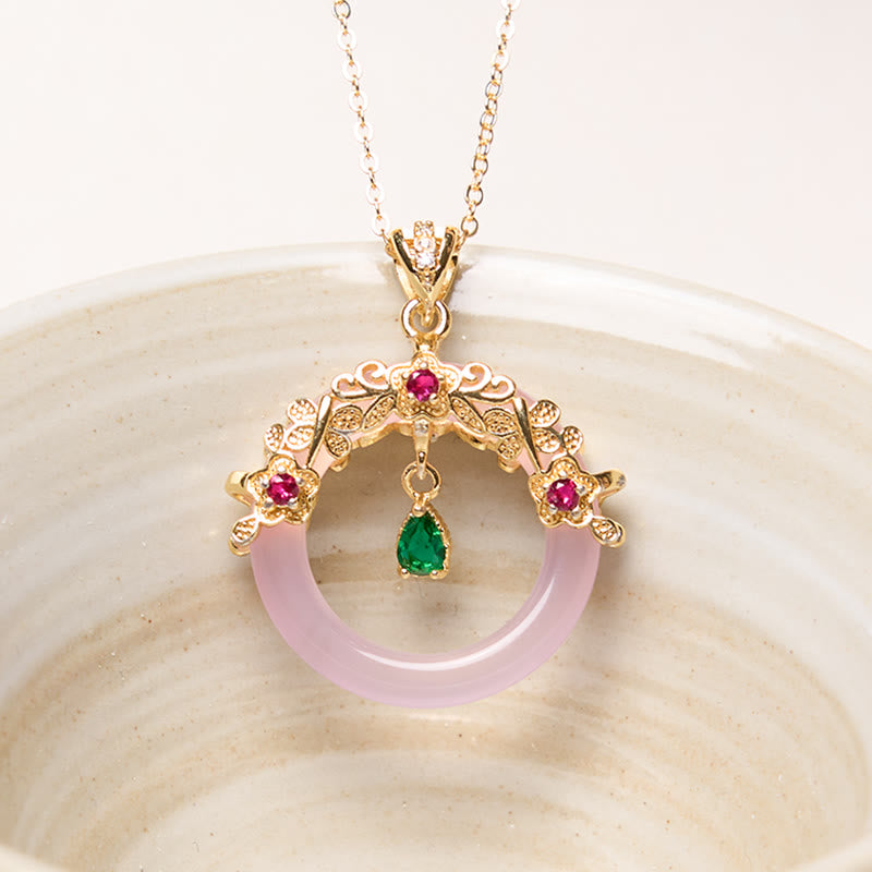 Nimara Ritual Green Chalcedony Peace Buckle Design Strength Necklace Pendant