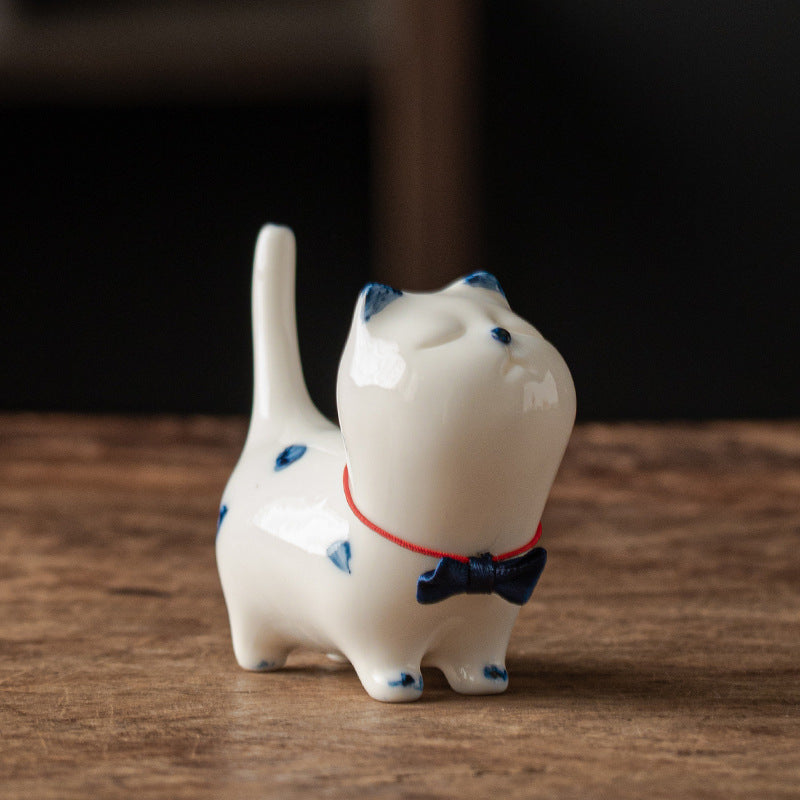 Nimara Ritual Mini Lucky White Cat Kitten Tea Pet Ceramic Home Desk Figurine Decoration