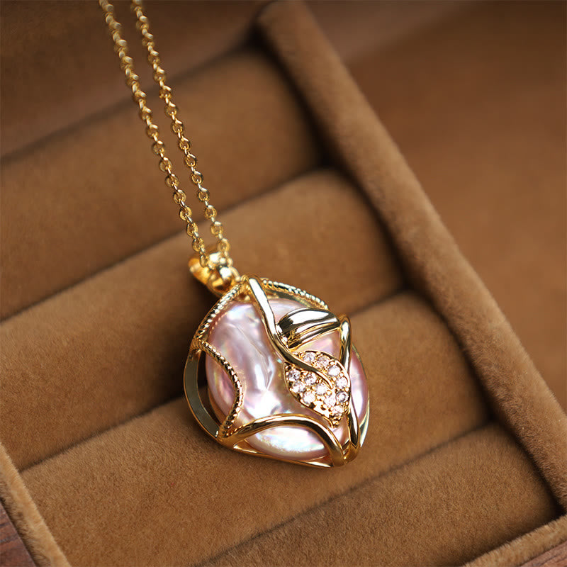Nimara Ritual 18K Gold Plated Copper Natural Baroque Pearl Flower Sincerity Necklace Pendant