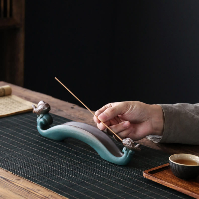 Nimara Ritual Double Koi Fish Mountain Healing Ceramic Stick Incense Burner Decoration