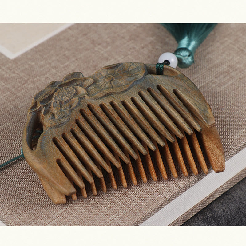 Nimara Ritual Green Sandalwood Fox Peony Flower Lotus Engraved Cure Tassel Comb