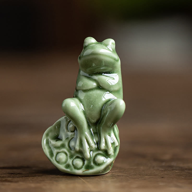 Nimara Ritual Mini Small Meditation Lotus Resting Frog Ceramic Wealth Luck Home Tea Pet Figurine Decoration