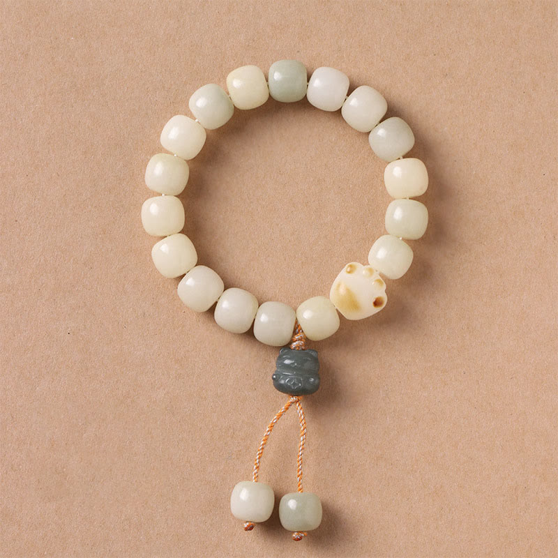 Nimara Ritual Lucky Cat Bodhi Seed Cat Paw Peace Bracelet