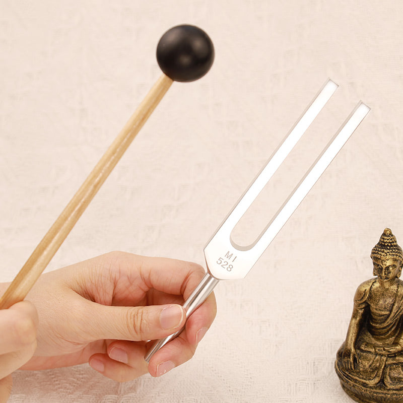 Nimara Ritual Tuning Fork 528HZ Aluminum Alloy for Chakra and Sound Therapy Ornament Decoration With a Mallet