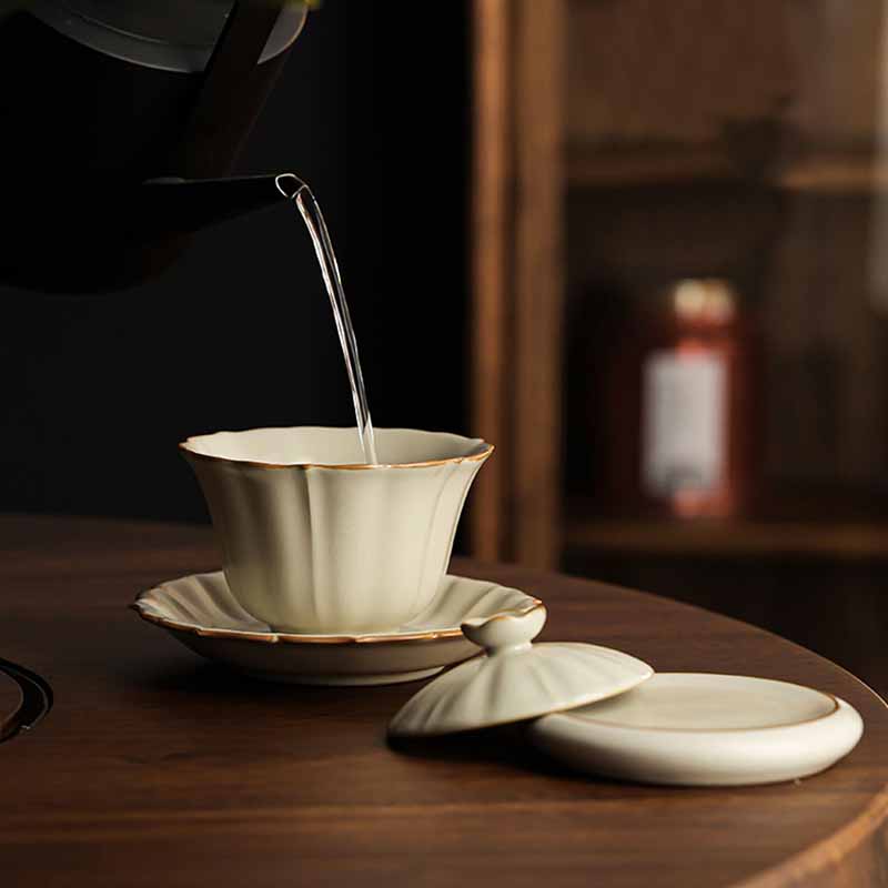 Nimara Ritual Beige Plum Blossom Shape Peach Branch Ceramic Gaiwan Sancai Teacup Kung Fu Tea Cup With Lid