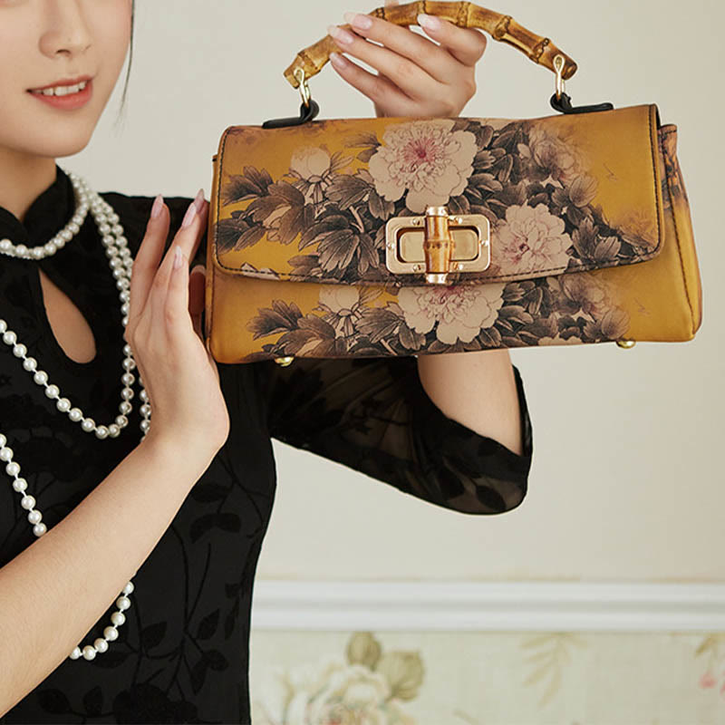 Nimara Ritual Flower Pattern Bamboo Handle Metal Chain Crossbody Bag Handbags