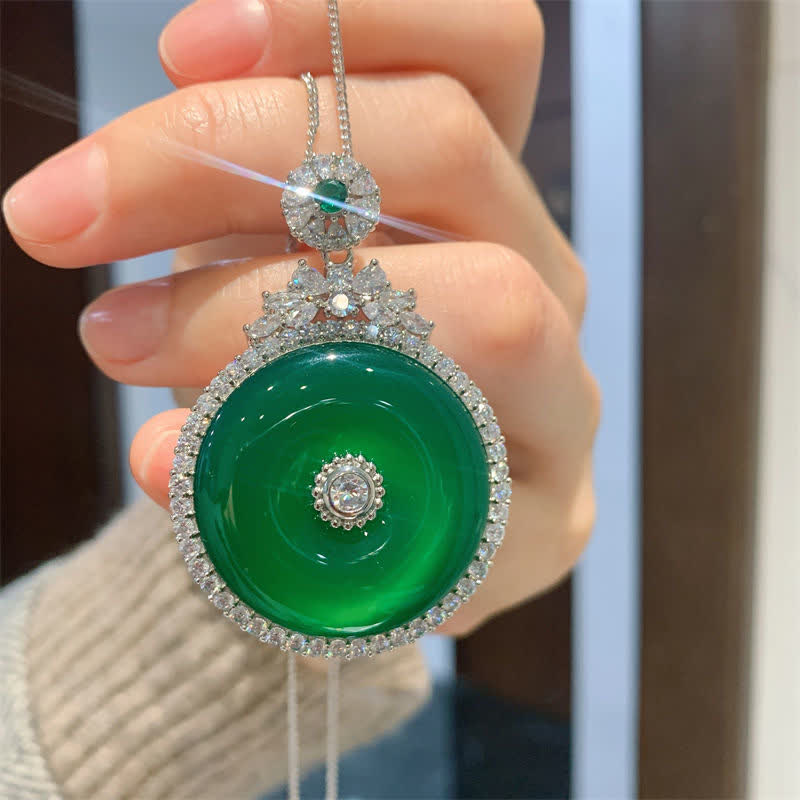 Nimara Ritual Green Chalcedony Round Peace Buckle Strength Necklace Pendant