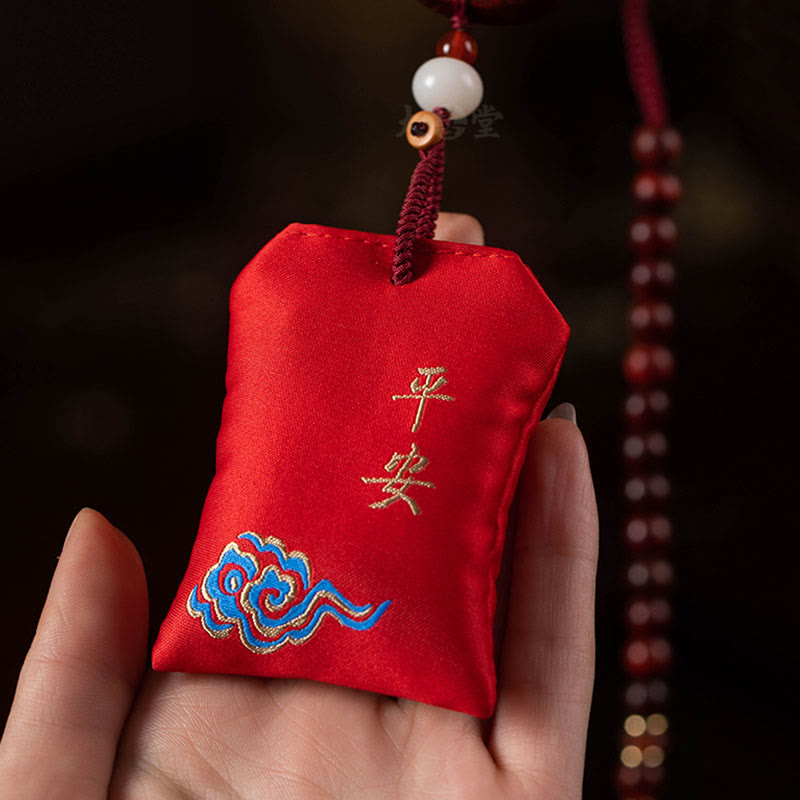 Nimara Ritual Tibetan Small Leaf Red Sandalwood Lotus Cinnabar Sachet Protection Tassel Car Hanging Decoration