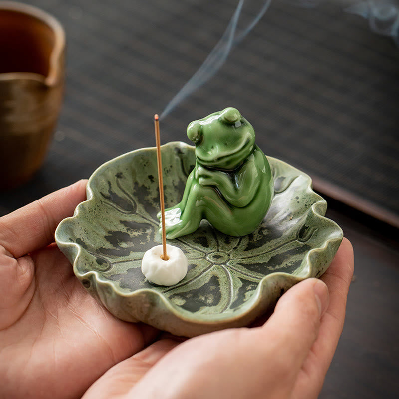 Nimara Ritual Leaf Meditation Frog Pattern Healing Ceramic Incense Burner Decoration