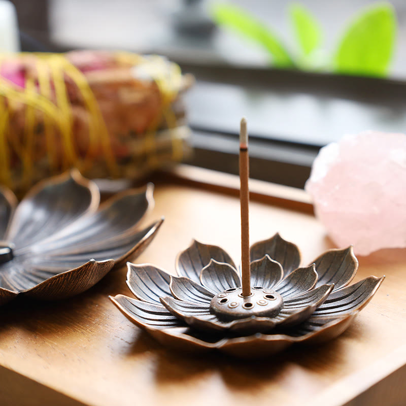 Nimara Ritual Creative Six-hole Lotus Incense Burner