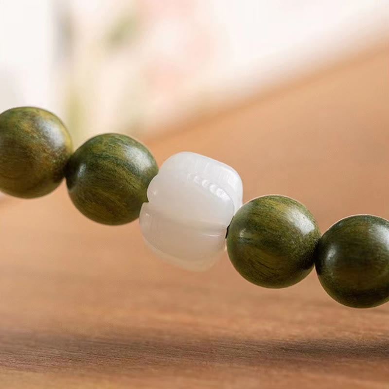 Nimara Ritual Natural Green Sandalwood Bodhi Seed Soothing Bracelet