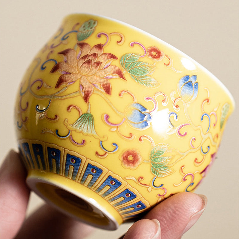 Nimara Ritual Lotus Flower Pod Pattern Ceramic Teacup Kung Fu Tea Cup 80ml