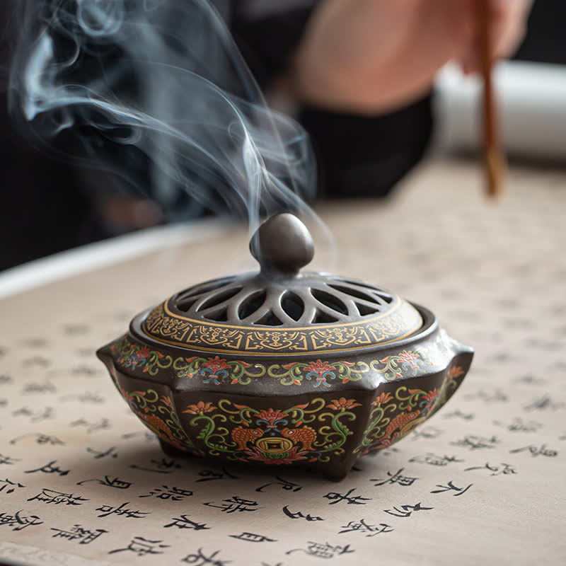 Nimara Ritual Tibetan Floral Pattern Ceramic Blessing Incense Burner Decoration